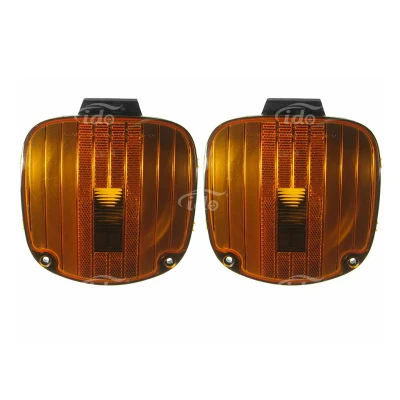 A06-21643-000 Truck Parts Corner Side Marker Parking Light Pair for Freightliner Century 2005-